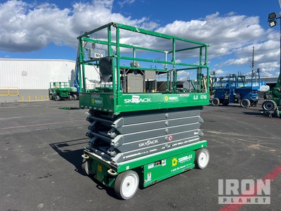 2017 Skyjack SJIII 4740 Electric Scissor Lift