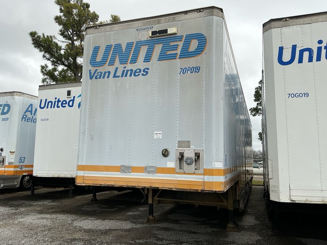 2000 Kentucky 51 ft x 102 in T/A Van Trailer