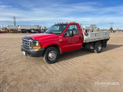 2000 Ford F-350 4x2 Flatbed Truck