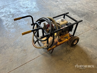 Old Faithful Pumper Pompa do testów hydrostatycznych