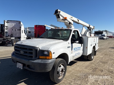 1999 mobile tool A 28D 28 ft on 1999 Ford F-450 4x2 Bucket Truck