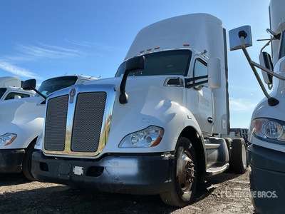 2016 Kenworth T680 4x2 Day Cab Prime Mover
