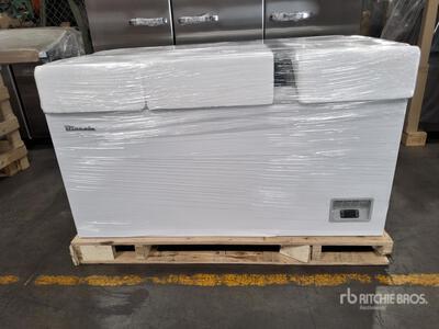 Blueair BCF56-HC 17.7 Cu. Ft. Chest Freezer