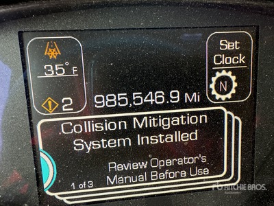 2016 Kenworth T680 S/A Day Cab Truck Tractor