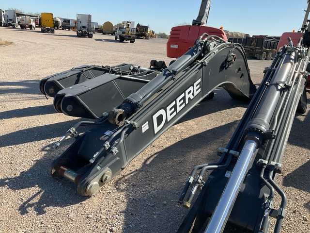 John Deere 300G Boom & Stick Assembly