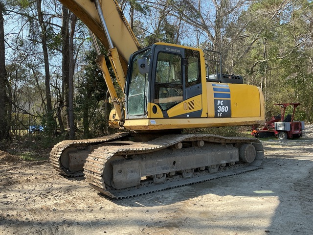 2015 Komatsu PC 360 LC-10 Tracked Excavator
