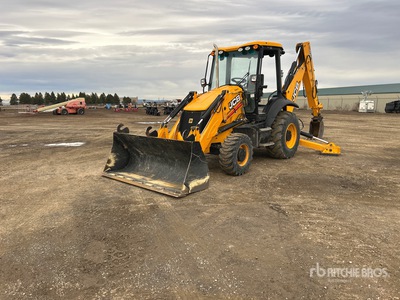 2022 JCB 3CX15 4x4 لودر خلفي