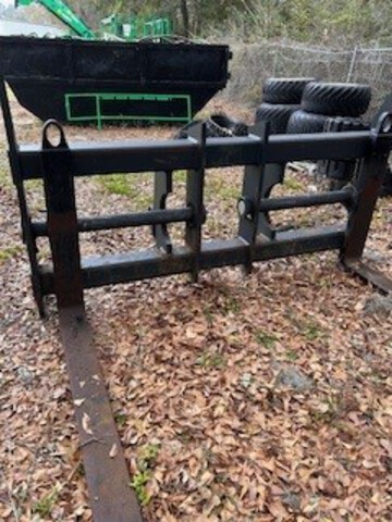 Solesbee's Wheel Loader Forks