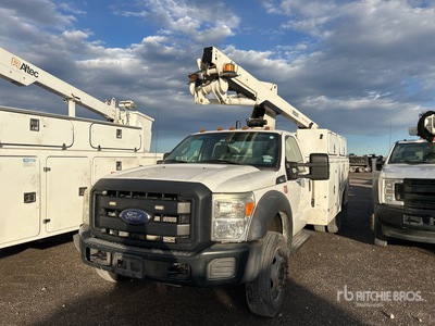 Versalift on 2016 Ford F-450 4x2 Bucket Truck