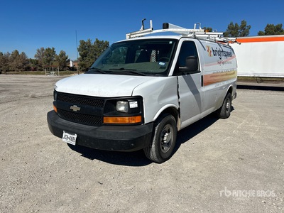 2017 Chevrolet Express 2500 Cargo Van