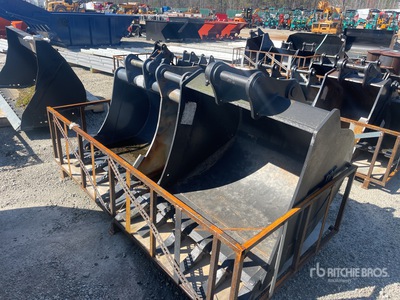 Quantity of (3) 29 in 24" PIN ON TRENCH BUCKET FOR VIO17