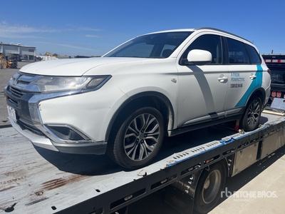 2017 Mitsubishi Outlander Automobile