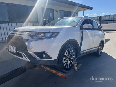 2018 Mitsubishi Outlander Automobile