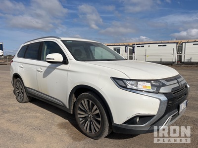 2018 Mitsubishi Outlander SUV