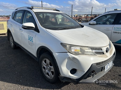 2015 Toyota RAV4 AWD SUV (Inoperable)
