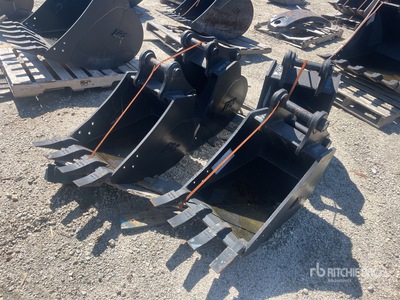 Quantity of (4) 18" bucket for Vio50/55 - WOODS