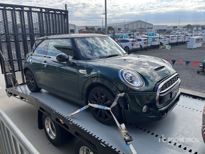 2014 Mini Cooper Automobile