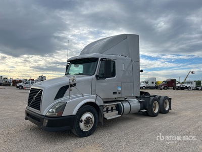 2011 Volvo VNL 6x4 T/A Sleeper Truck Tractor