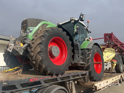 Fendt 927 Vario 4WD Tractor