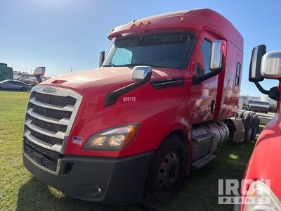 2020 Freightliner Cascadia 126 6x4 T/A Sleeper Truck Tractor