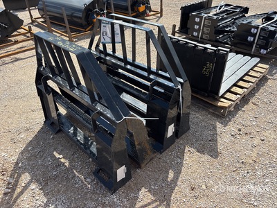 Quantity of (4) 2026 Mower King SA-100 48 in Heavy Duty Horquillas para minicargadora (Unused)