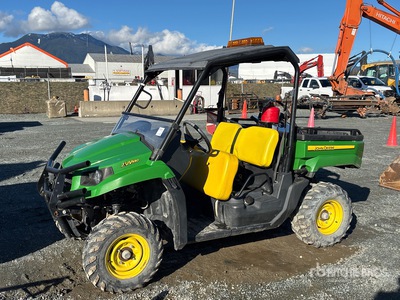 2013 John Deere XUV 550 4x4 Utility Vehicle