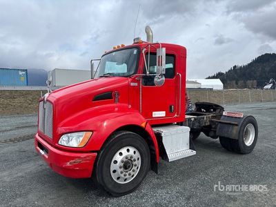 2010 Kenworth T370 4x2 S/A Day Cab Truck Tractor