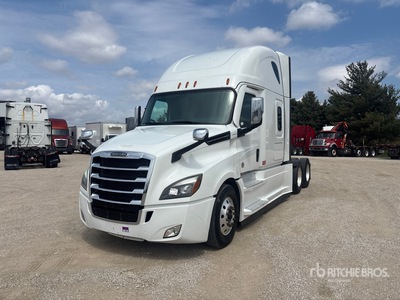 2021 Freightliner Cascadia 126 6x4 T/A Sleeper Truck Tractor