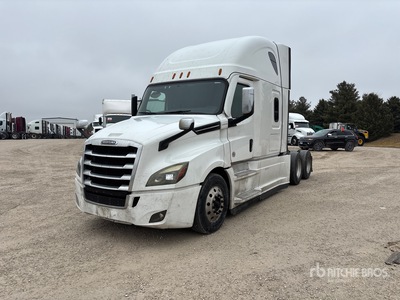 2021 Freightliner Cascadia 126 6x4 تراكتور شاحنة كابينة النوم (ثنائية المحور)
