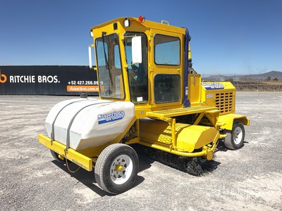 2007 Superior Broom DT80-JD Barredora / Barredora