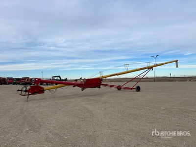 2015 Westfield MKX100-73 10 in x 73 ft Swing Grain Auger