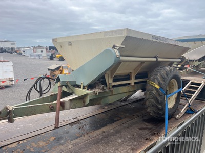 Marshalls 840T Fertilizer Spreader