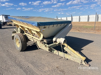 Marshalls Tow Behind S/A Spandifertilizzante