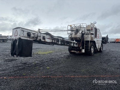 2009 Roadtec SB2500D Wheel Asphalt Transfer Machine