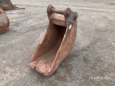 Strickland 440 mm Digging Bucket to Fits 13 Ton Hitachi ZX130 Emmer