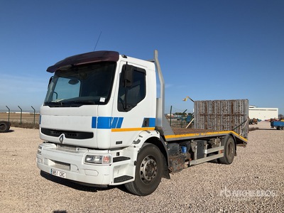 2004 Renault 270.18 4x2 Table Top Truck