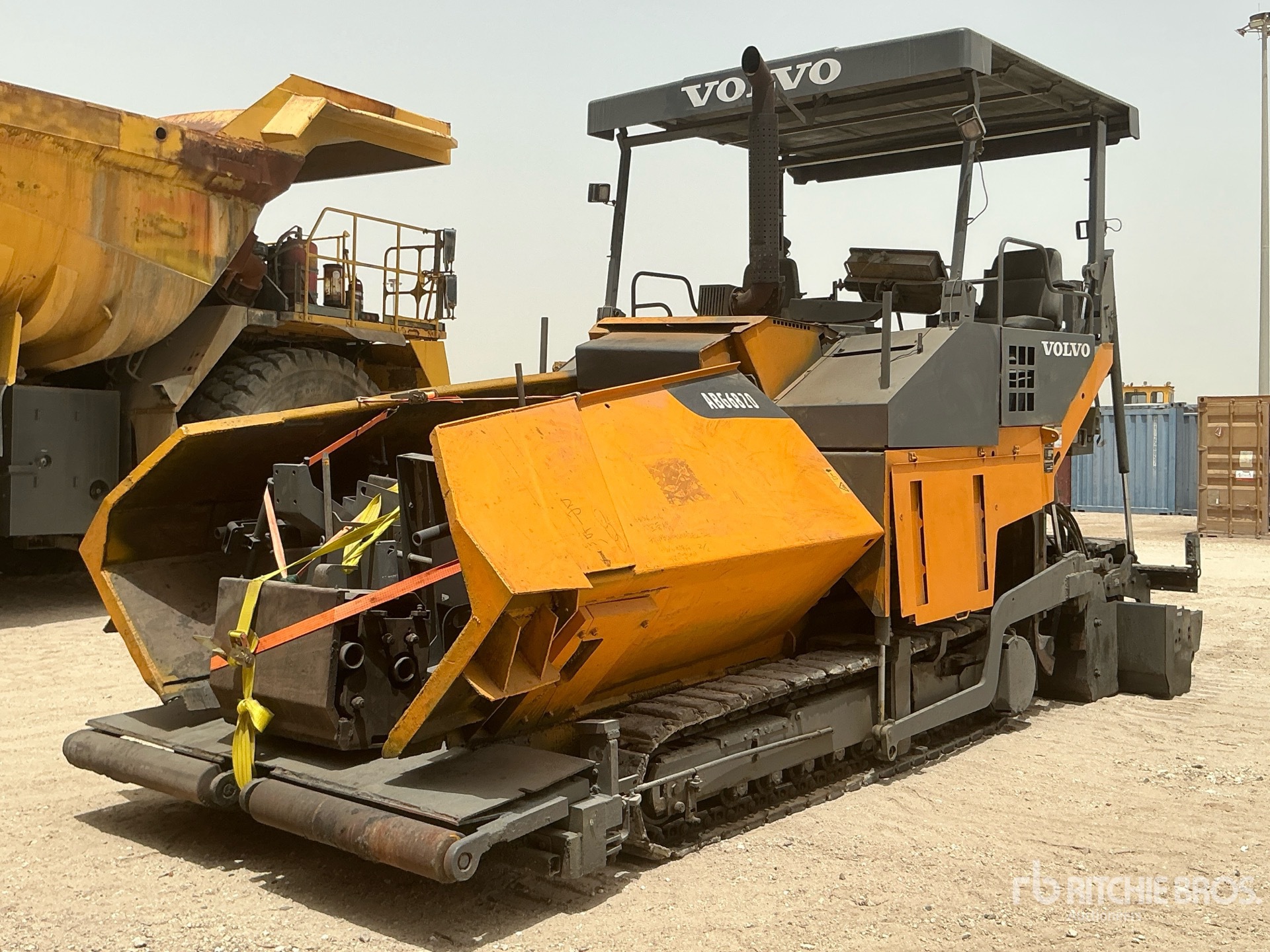 Volvo ABG6820 Track Asphalt Paver