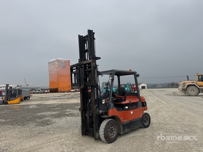 2012 Toyota FBMF40 4000 kg Electric Forklift