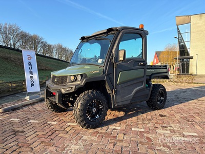 2018 Gator 865M 4x4 Utilitaire