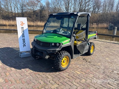 2019 Gator 865M 4x4 Utility Vehicle