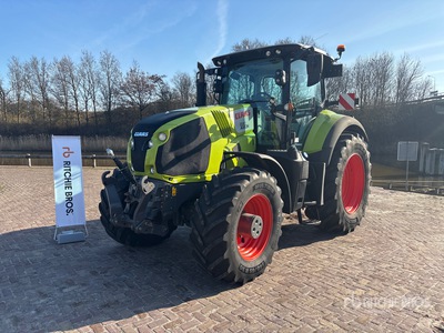 2020 Claas Axion 830 4WD Tractor