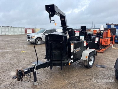 2015 Bandit 200XP Tow-Behind Häcksler