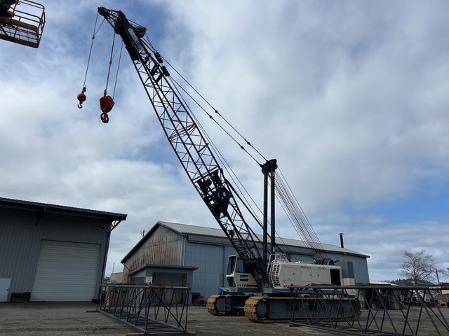 1999 American HC125 125 ton Lattice-Boom Crawler Crane