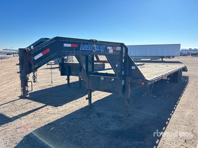 2016 Load Trail 35 ft T/A Gooseneck Equipment Trailer