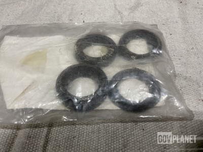 (58) New Stanton Machining 820-6652440 Packing Materials