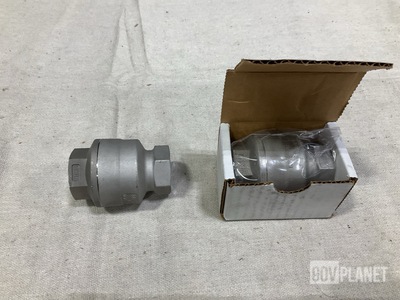 (3) DFT 835D7B4A5/8368 Check Valves