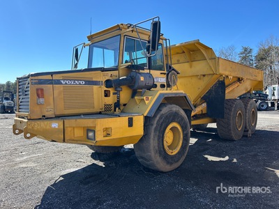 2000 Volvo A30C Camion à benne articulé