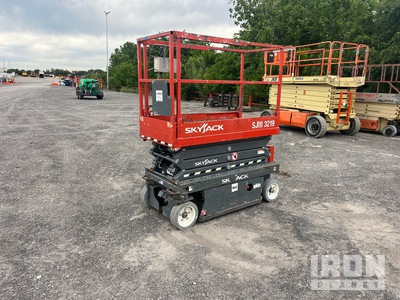 2017 Skyjack SJIII 3219 Electric Scissor Lift