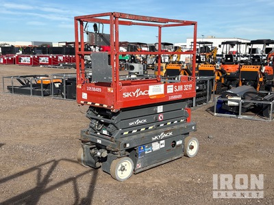 2017 Skyjack SJIII 3219 Electric Piattaforma aerea verticale