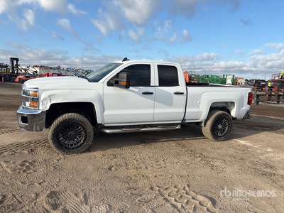 2016 Chevrolet Silverado 2500HD 4x4 Crew Cab Pickup